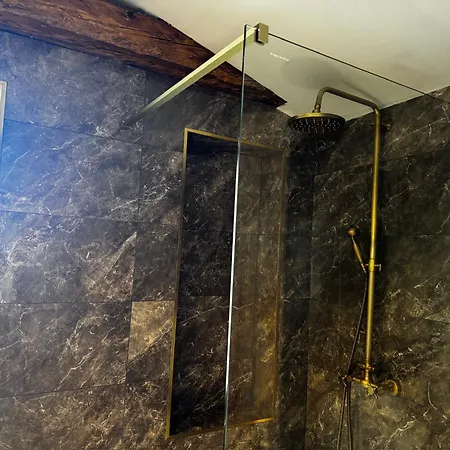 Gradina View - Floor Ledenice