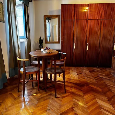 Gradina View - Floor Apartment *